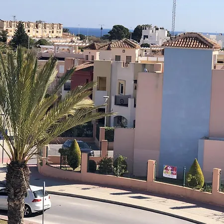 Punta Prima Indoor & Outdoor Pool Appartement *