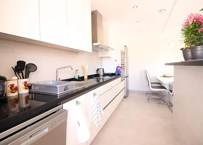 Appartement Punta Prima Indoor & Outdoor Pool