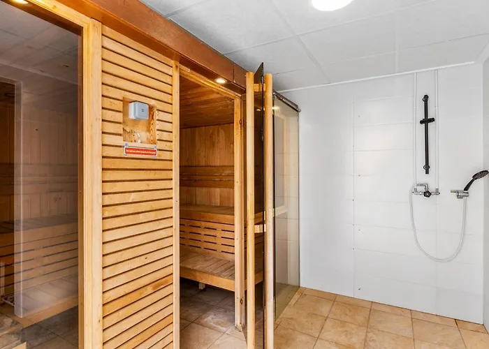 Punta Prima Indoor & Outdoor Pool