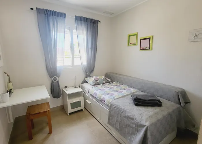 Appartement Punta Prima Indoor & Outdoor Pool