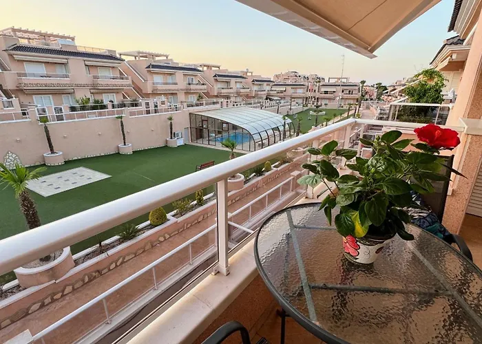 Punta Prima Indoor & Outdoor Pool Appartement Torrevieja