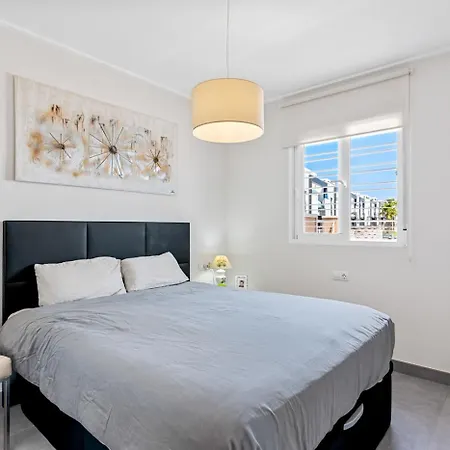 Penthouse Punta Prima Indoor&outdoor Pool