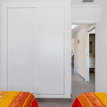 Punta Prima Indoor & Outdoor Pool Apartamento *