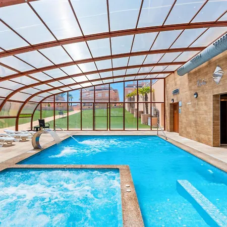 Punta Prima Indoor & Outdoor Pool Apartmán