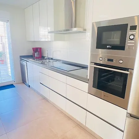 Lägenhet Punta Prima Indoor & Outdoor Pool