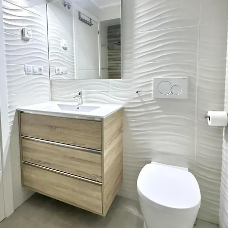 Punta Prima Indoor & Outdoor Pool Apartmán *