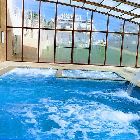 Apartmán Punta Prima Indoor & Outdoor Pool *