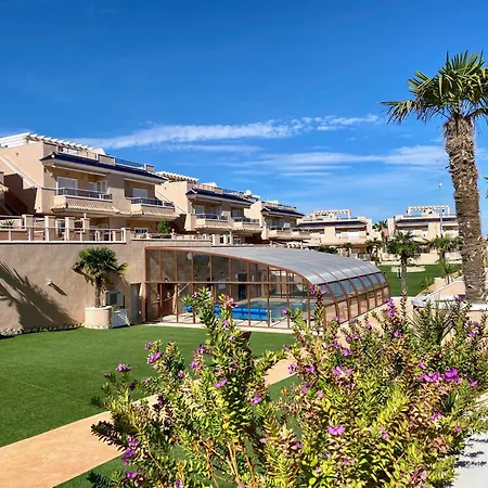 Penthouse Punta Prima Indoor&outdoor Pool *