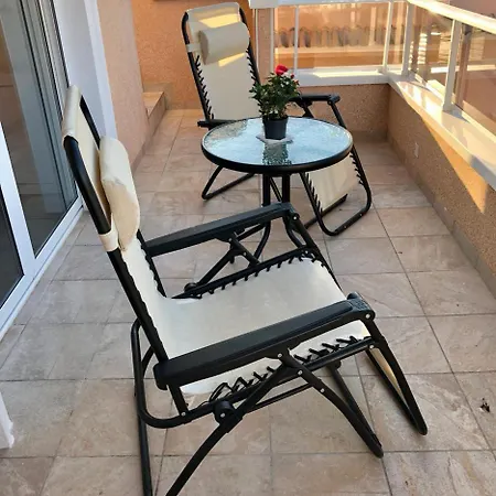 Punta Prima Indoor & Outdoor Pool Lägenhet *