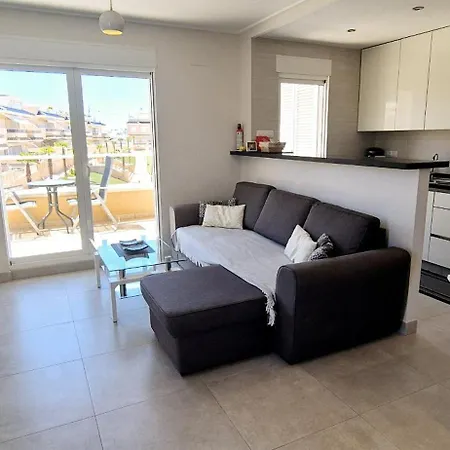 Apartmán Punta Prima Indoor & Outdoor Pool *